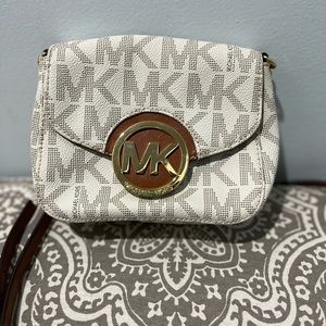 Michael Kors crossbody